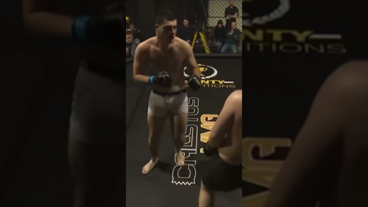 Heavyweight head kicks 👀👀