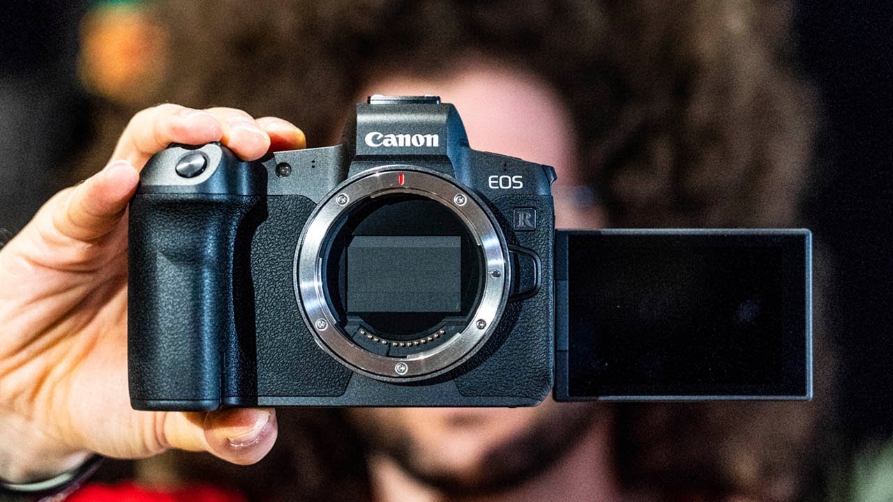 OFFICIAL CANON EOS R Mirrorless Camera PREVIEW | Not Ready For PRIME TIME?