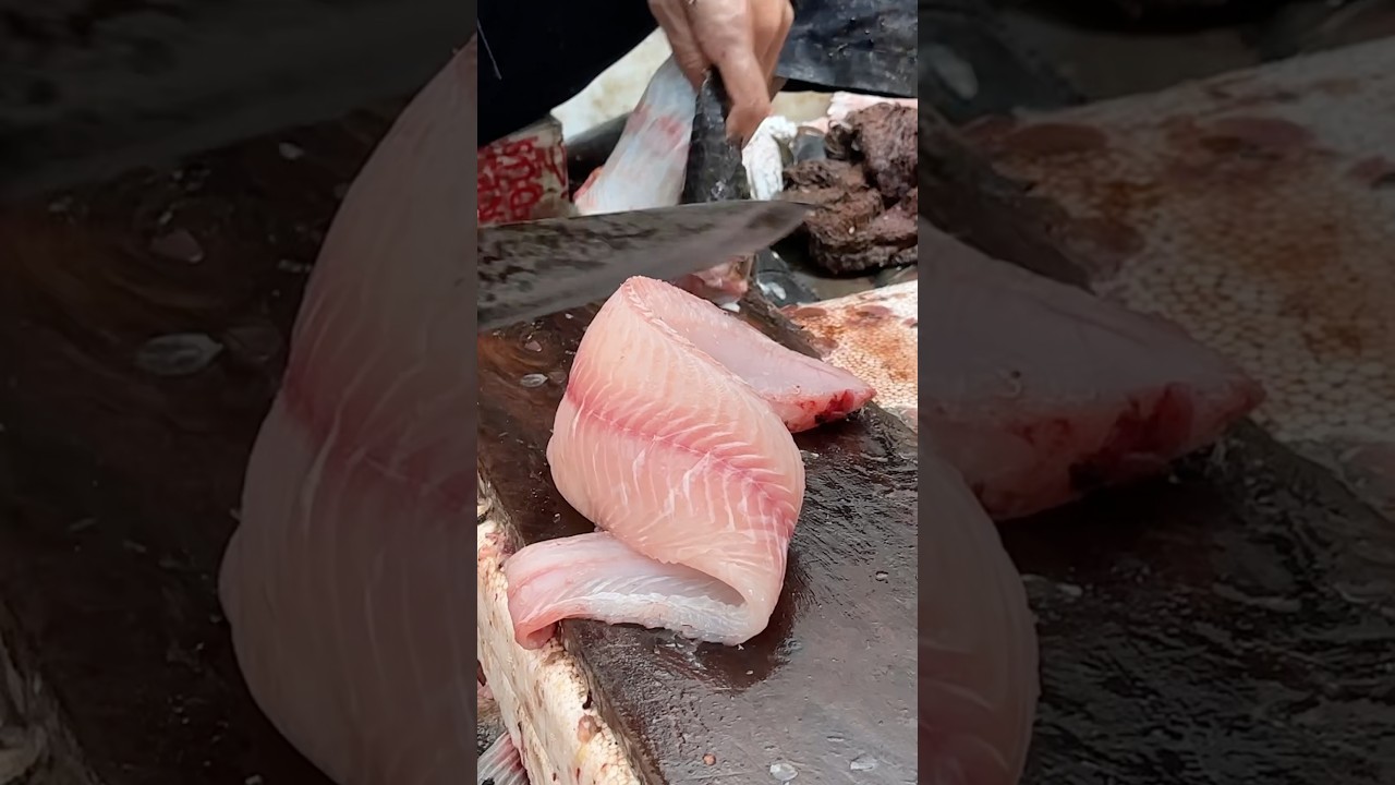 Amazing Big sole Fish Boneless Cutting Skills In Ghazipur Mandi Delhi #shortvideo #boneless #rrrm