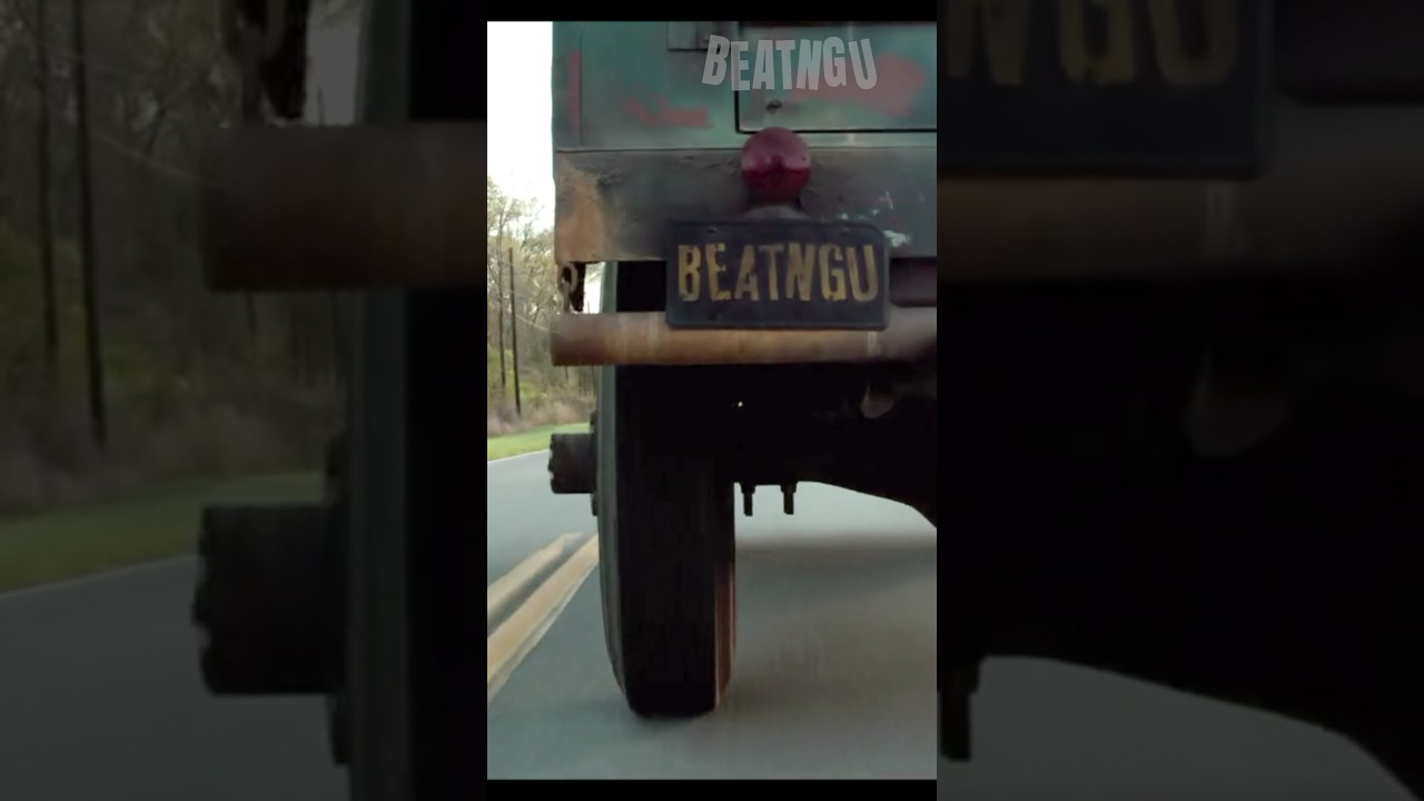 License plate unnecessary? .. Jeepers Creepers  #behindthescene #jeeperscreepers #scary