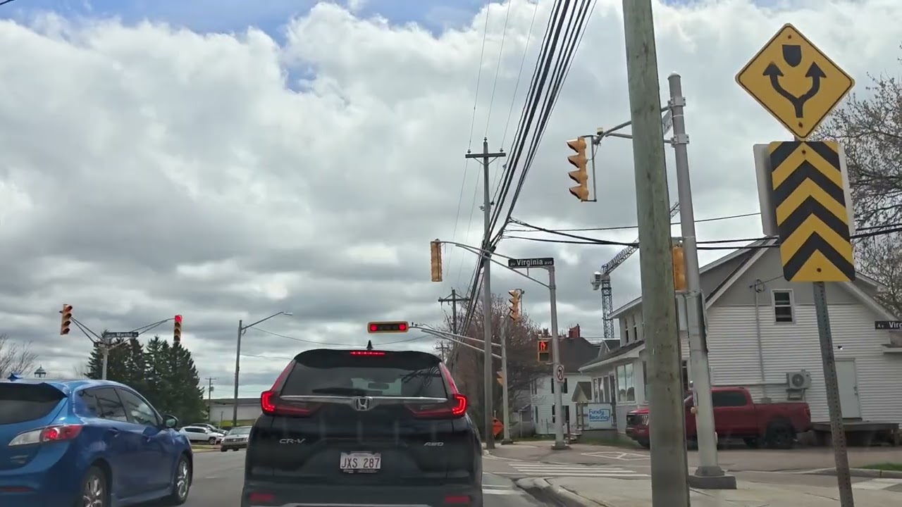 إجابة حول أسئلة مدة معالجة الملفات للهجرة إلى كندا 🇨🇦