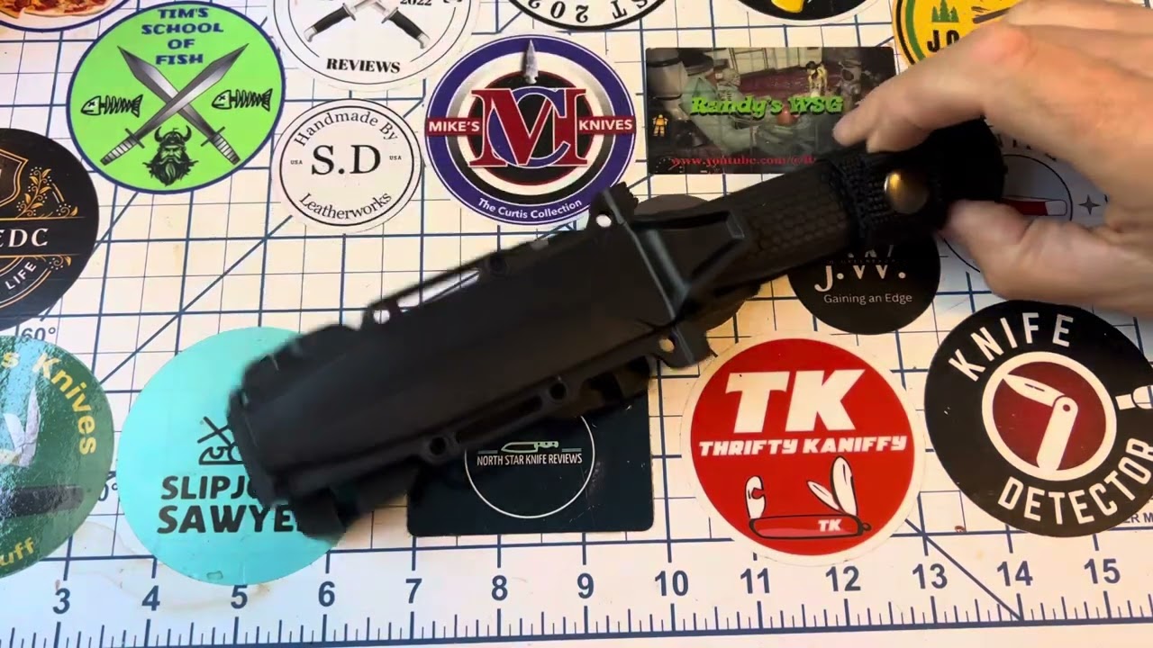 Fixed-Blade Friday: HX Outdoors Camping Knife