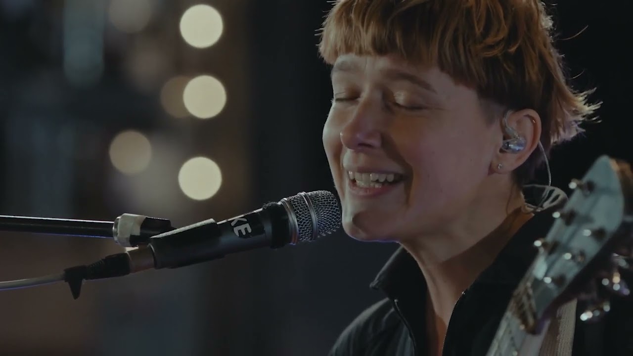 Buke & Gase: "Hard Times" (from General Dome) - excerpt from the documentary & concert film
