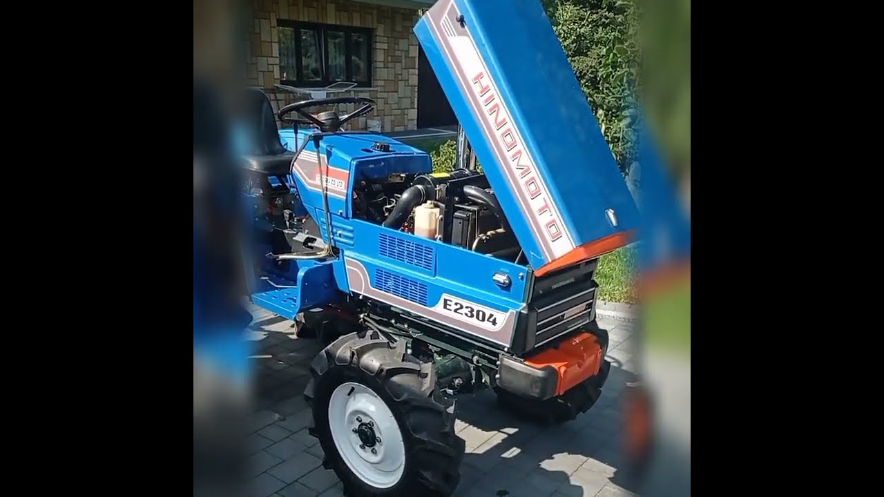 Tractor Hinomoto E2304 renovation
