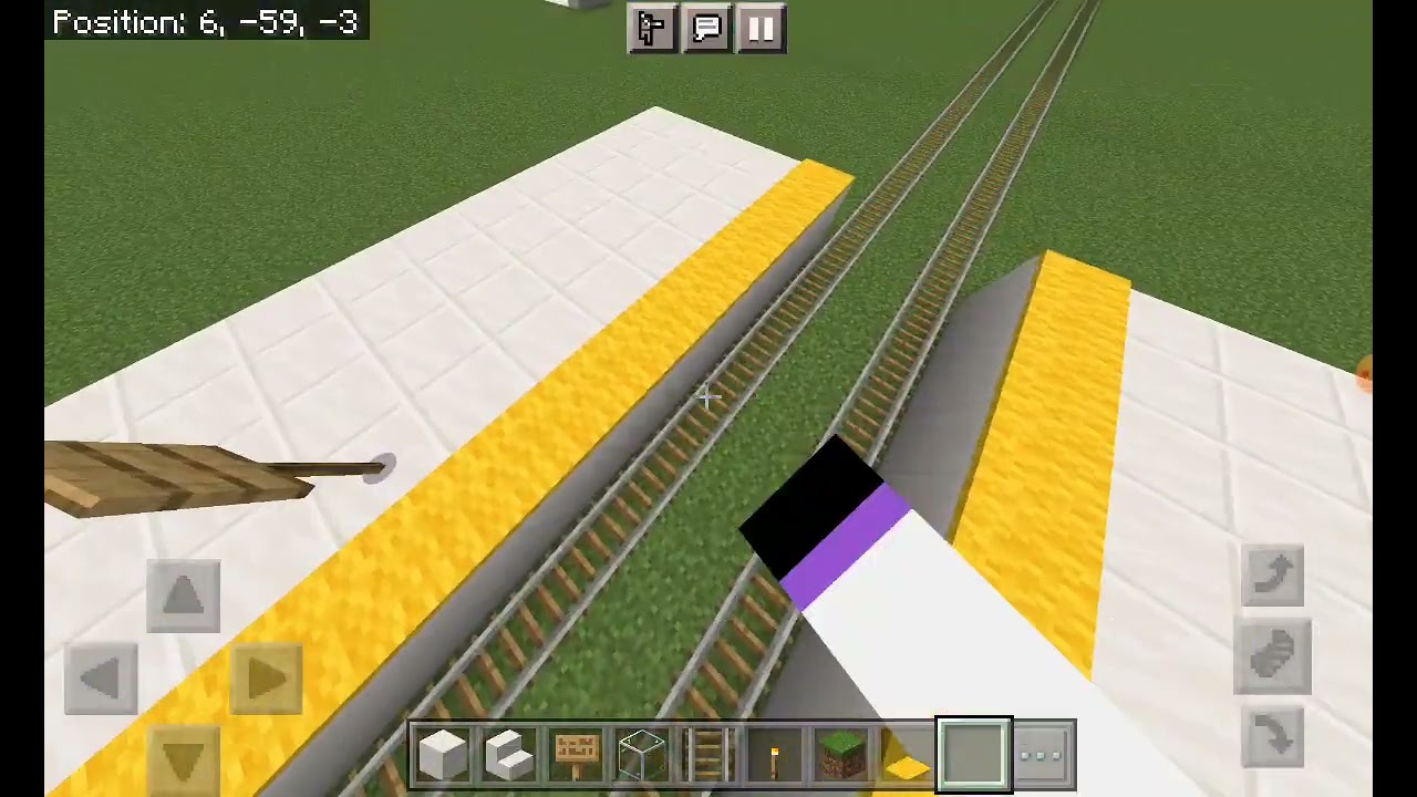 Mostrando a linha 10 turquesa da CPTM no minecraft