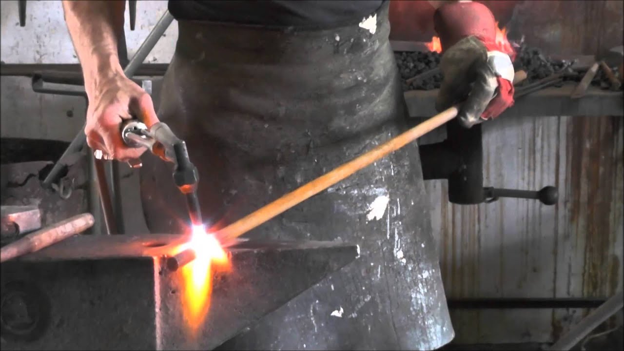 iron gates | alon blacksmith