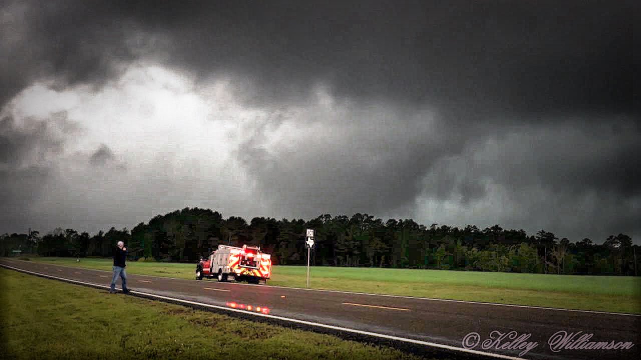 03 30 16 Tornado Gilmer Texas