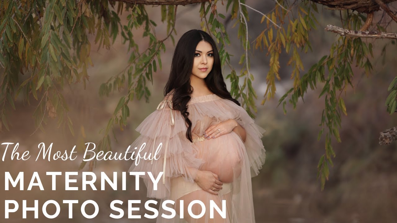 Maternity photography - photo session on location