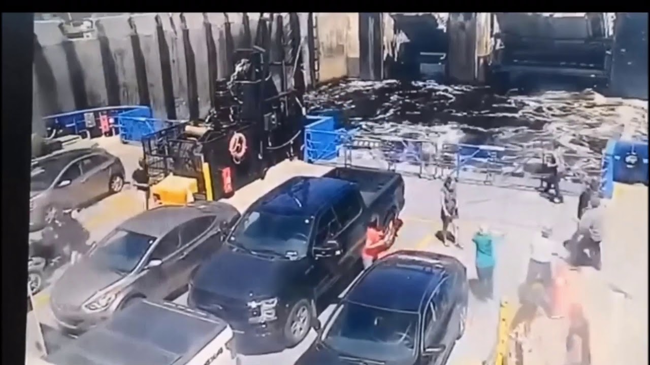 The Most Epic Thing You Will See Today: RV jumps onto a Ferry (Current news 6/27)