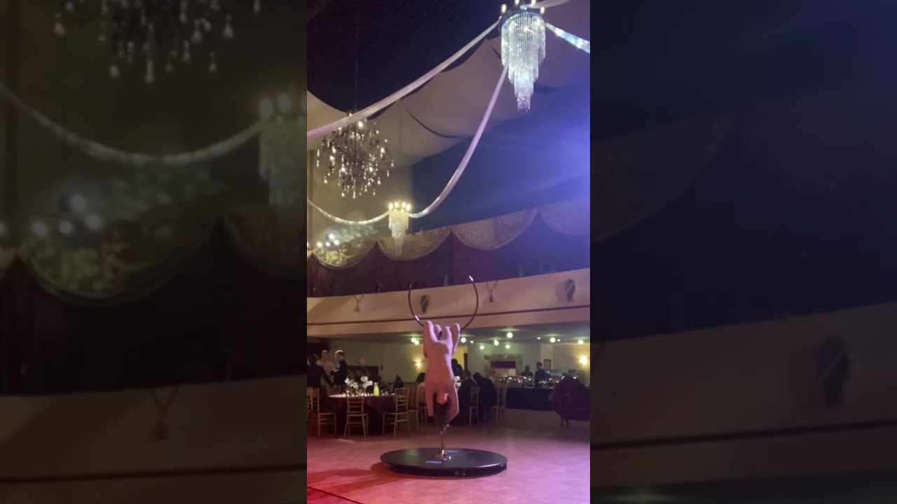 #aerialist #birthday #event #luxury #circus #lollipop #dance #baile #entertainment #entertainer