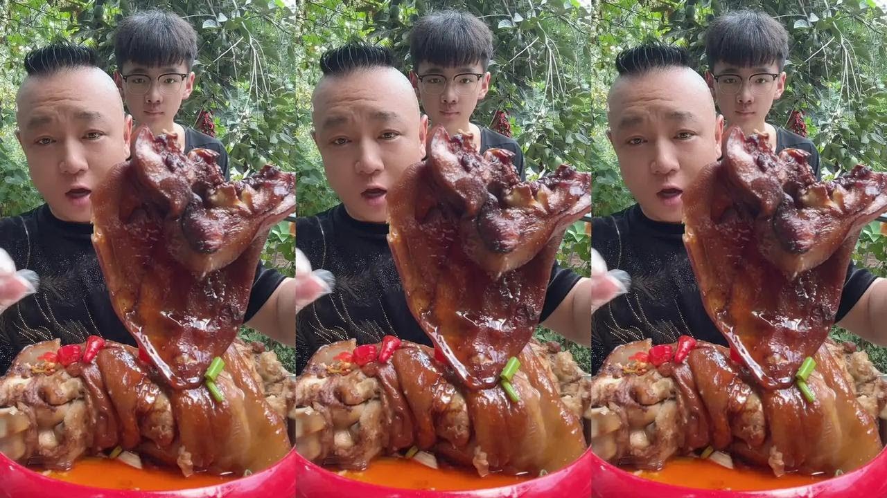 RuralDelicacies: EatingMeatLikeThisIsSatisfying