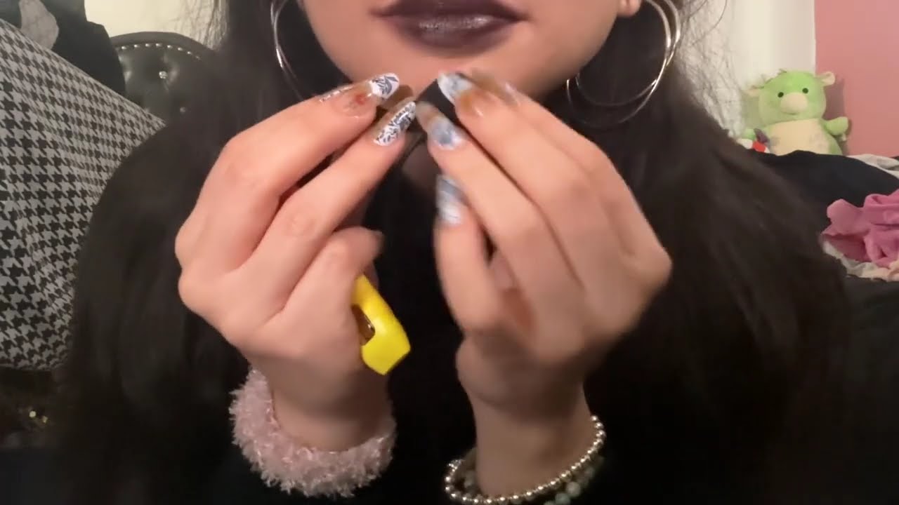 EMO ASMR! whispering/singing “emo” songs ~mic scratching, tapping, finger visuals, reputation~(LOUD)
