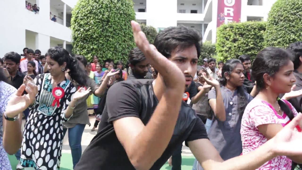 Flashmob in Pharma Jamboree 2k16@Giet school of pharmacy
