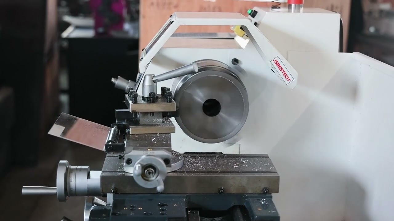 BT250VF variable speed metal lathe