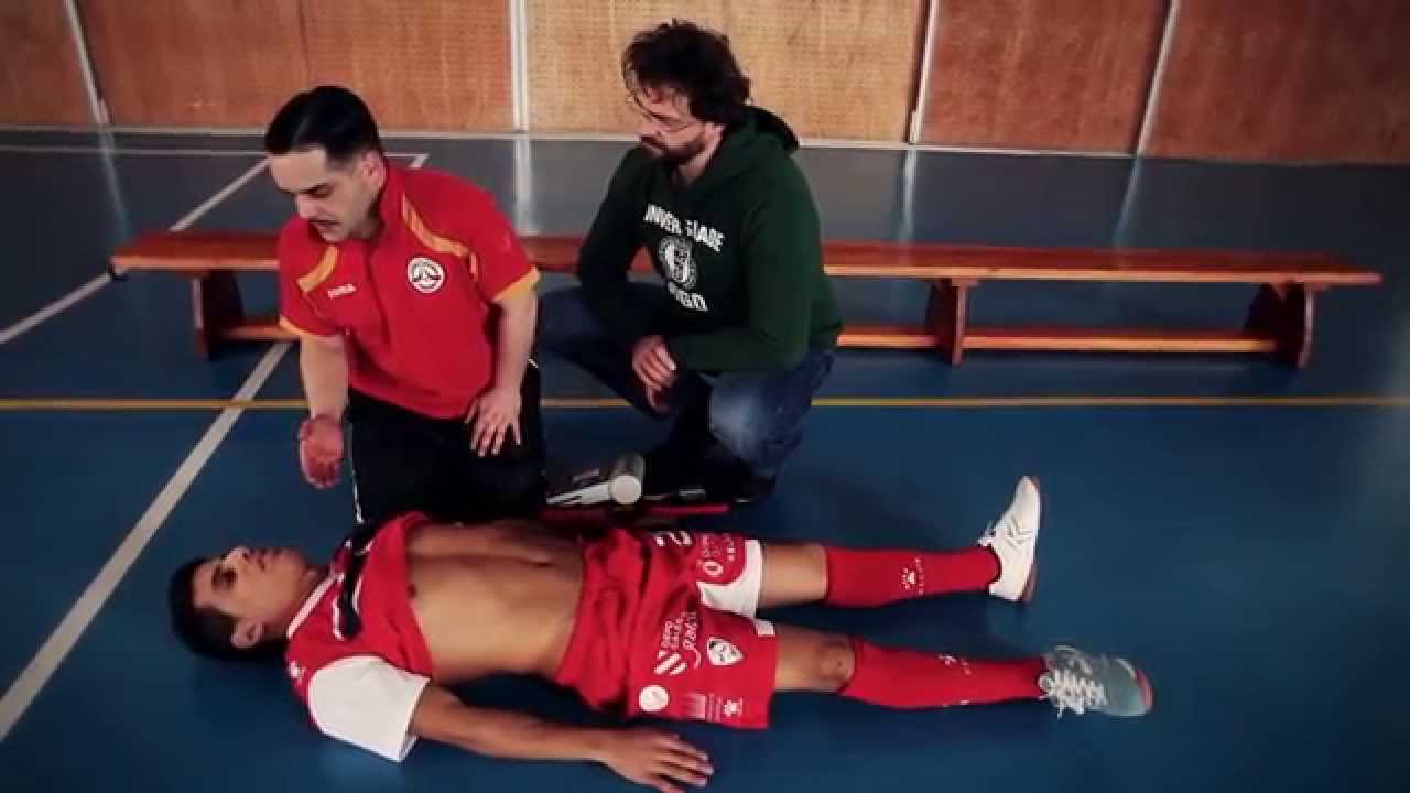 Uso del desfibrilador: Una historia sobre fútbol y reanimación