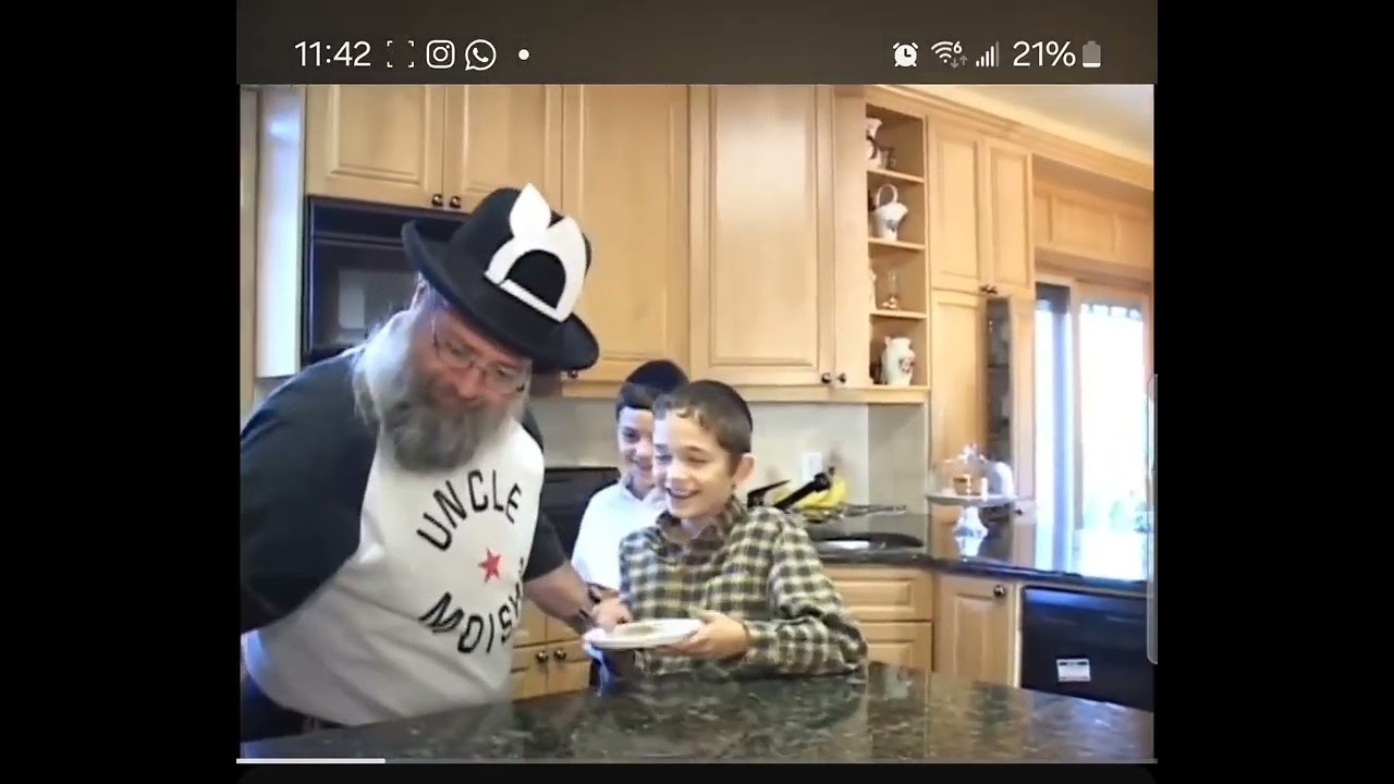 Uncle moishy 8- come on over 