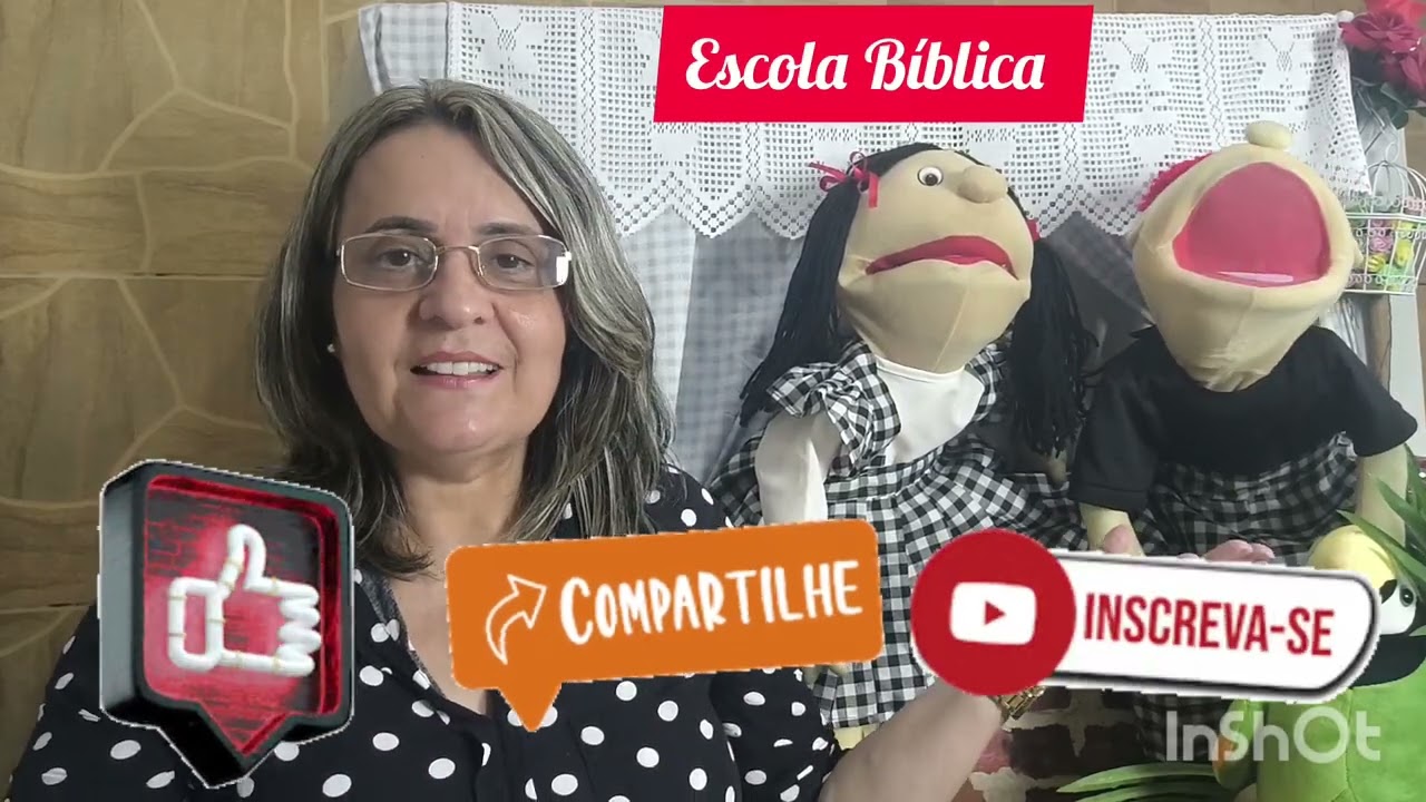 História Bíblica - Deus se encontra com Moisés.