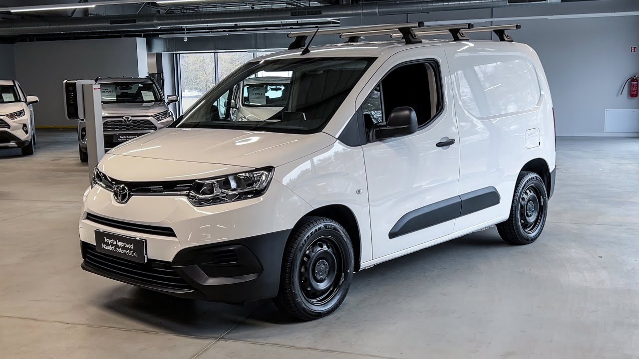 2023 Toyota Proace City Visual Review @myfuturecar