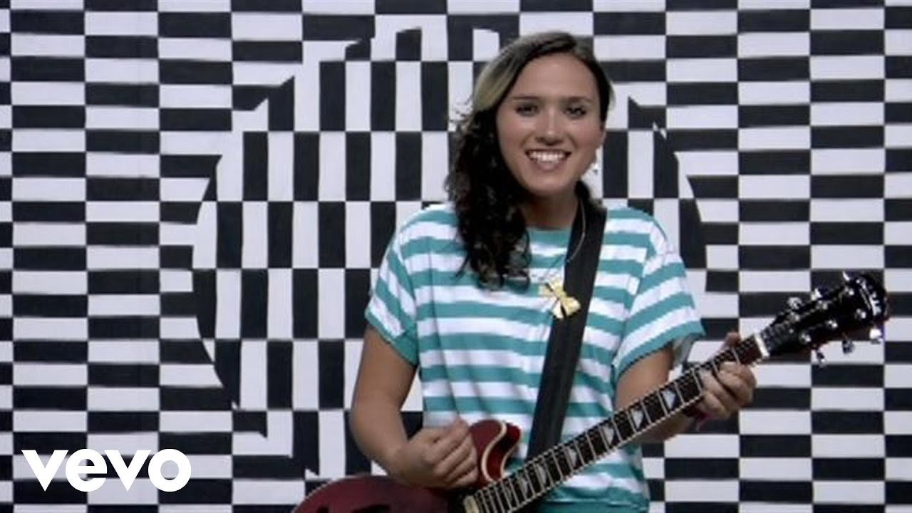 Pambo - Tras Nubes (Video)