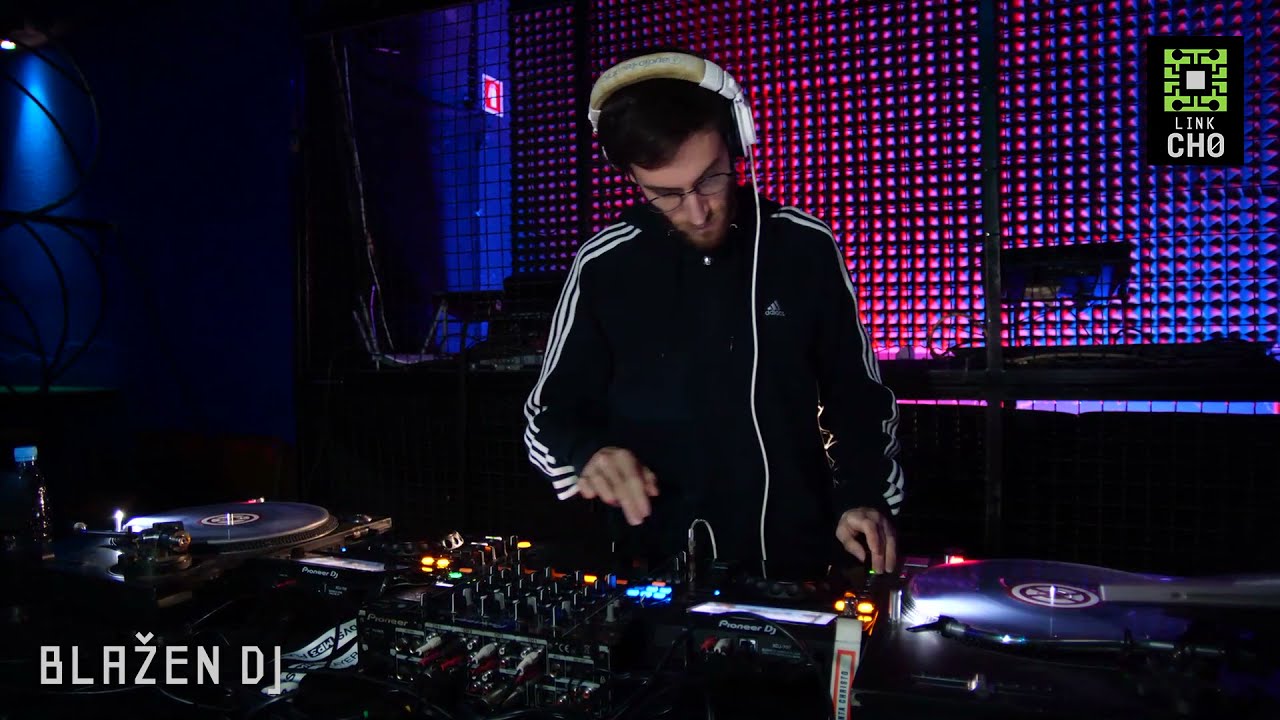 Blažen DJ | LINK Ch0: Vklop