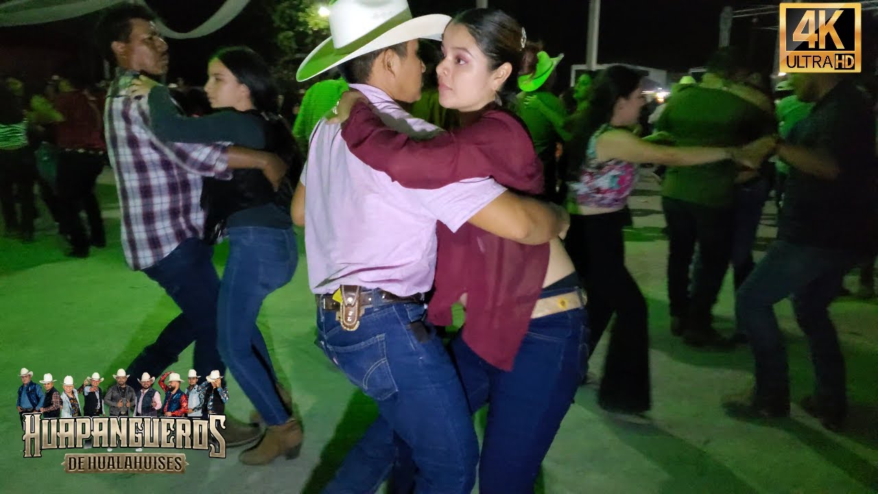 Así se Zapatea en Tamaulipas con Huapangueros de Hualahuises.
