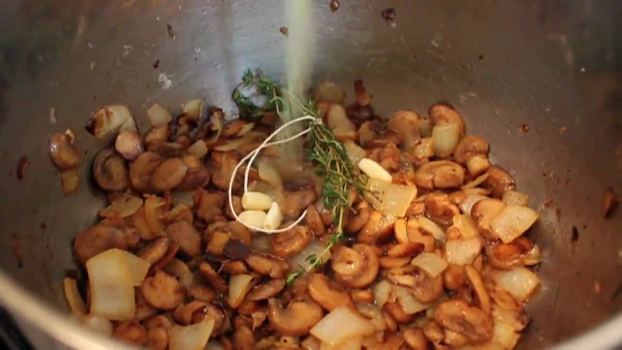 How to Make Creamy Mushroom Soup - Cream of Mushroom Soup Recipe