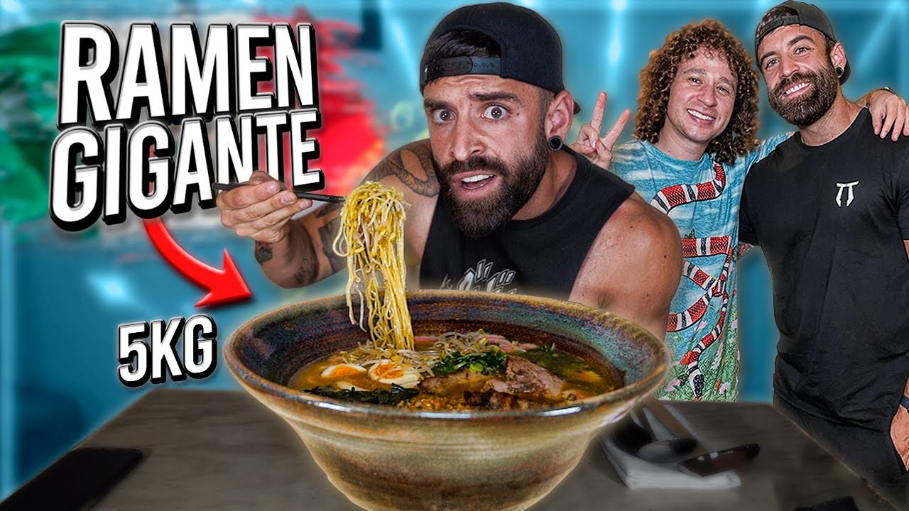 LUISITO COMUNICA ME RETA a COMER el RAMEN GIGANTE PICANTE más GRANDE de MÉXICO 🍜 *MARUCHAN GIGANTE*