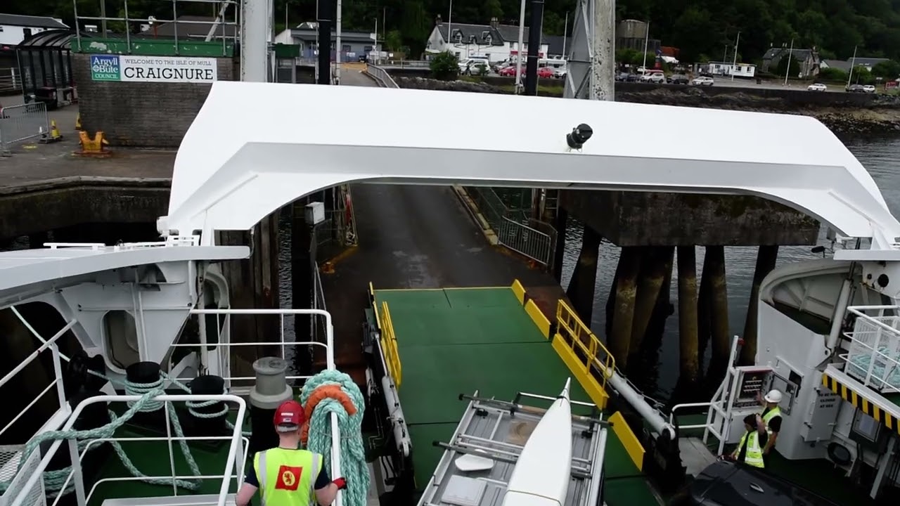 MV Loch Frisa Departing Craignure