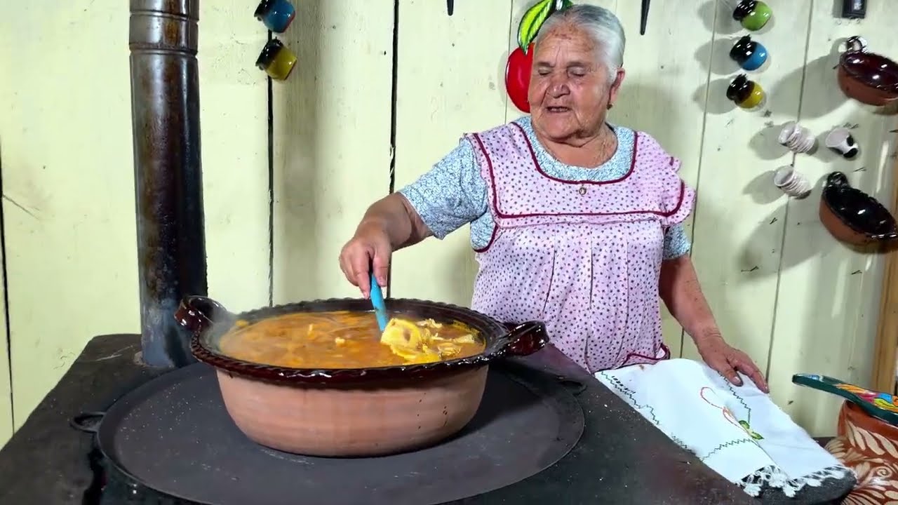 Caldito Pobre De Pollo De Mi Rancho A Tu Cocina