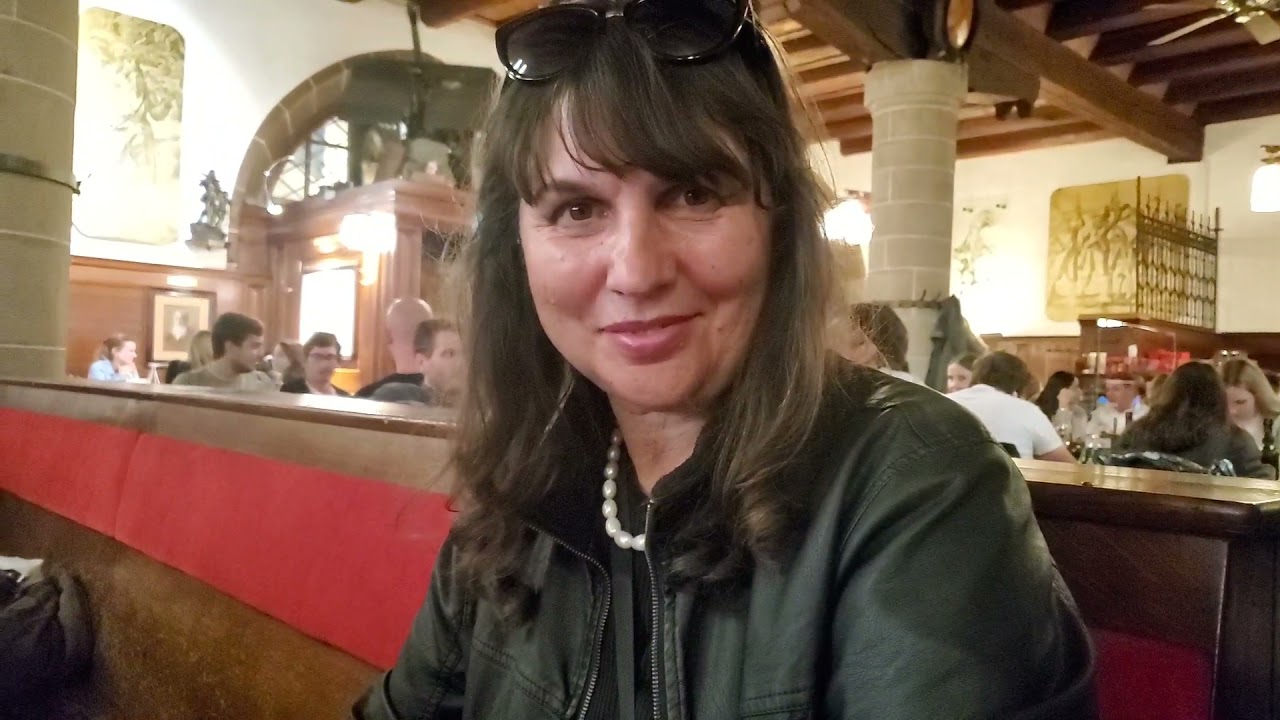 From Italy to Switzerland for dinner with friends