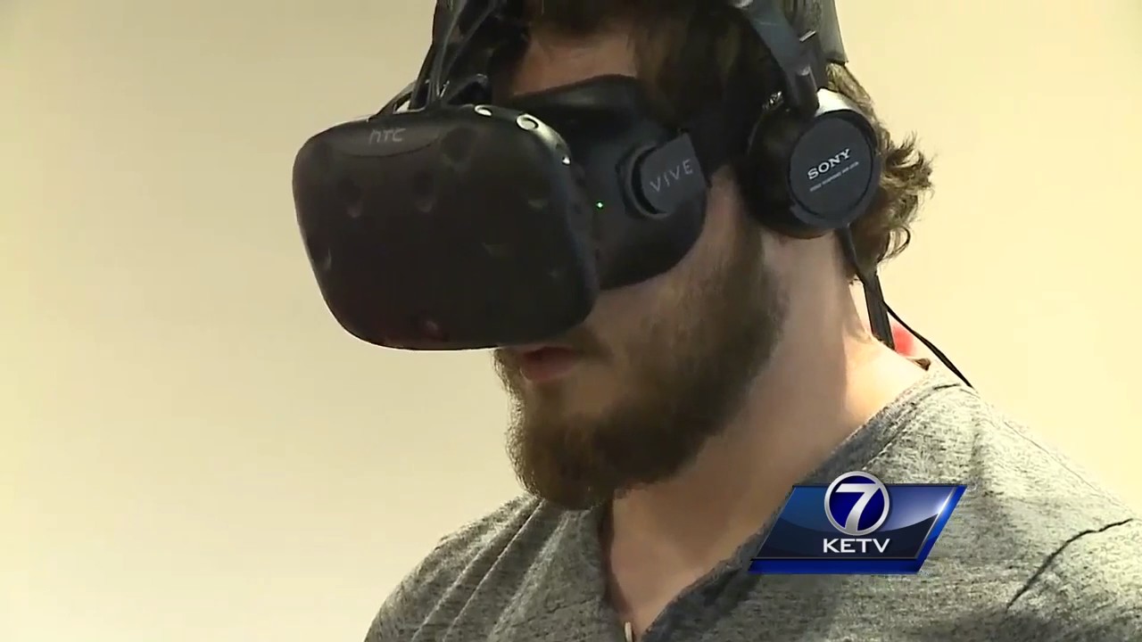 Students Combine Arts and Science in Virtual Reality