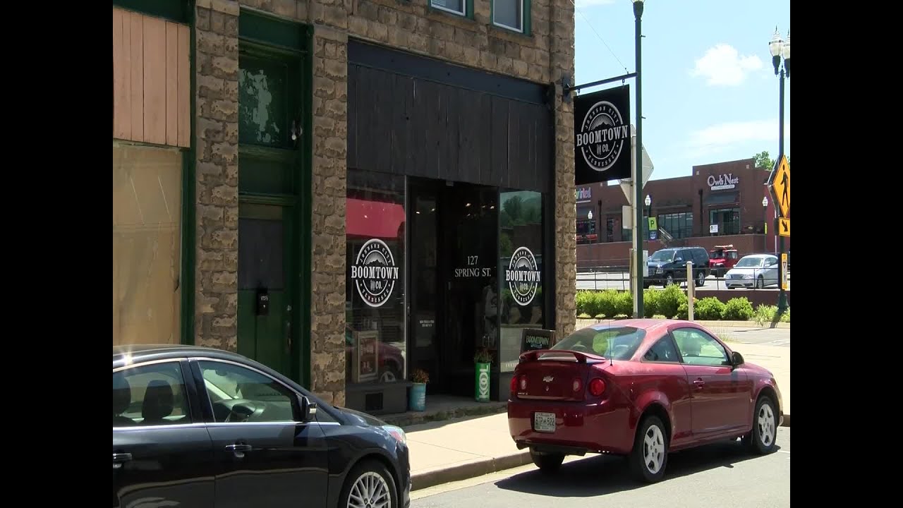 Local small businesses, servers unsure of Biden's proposed minimum wage increase, tipping wage elimi