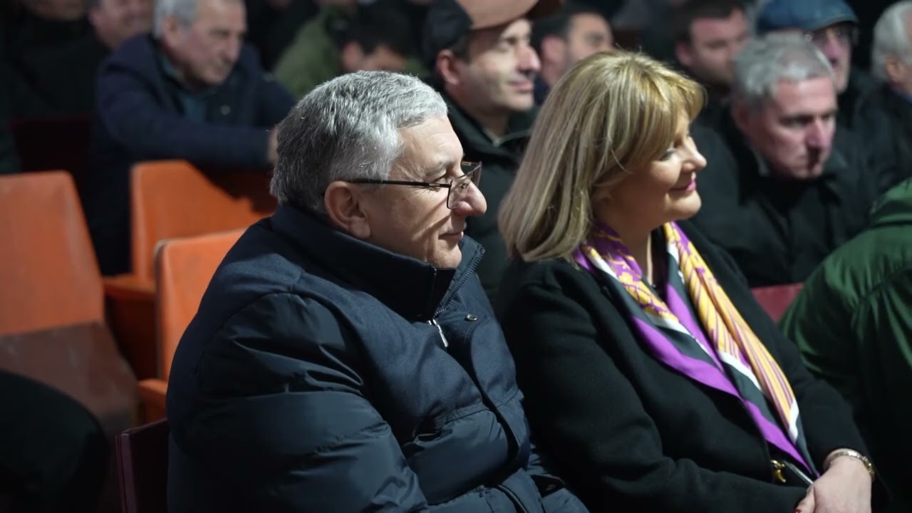 Встреча Бадры Гунба и Беслана Бигвава с жителями с. Отхара