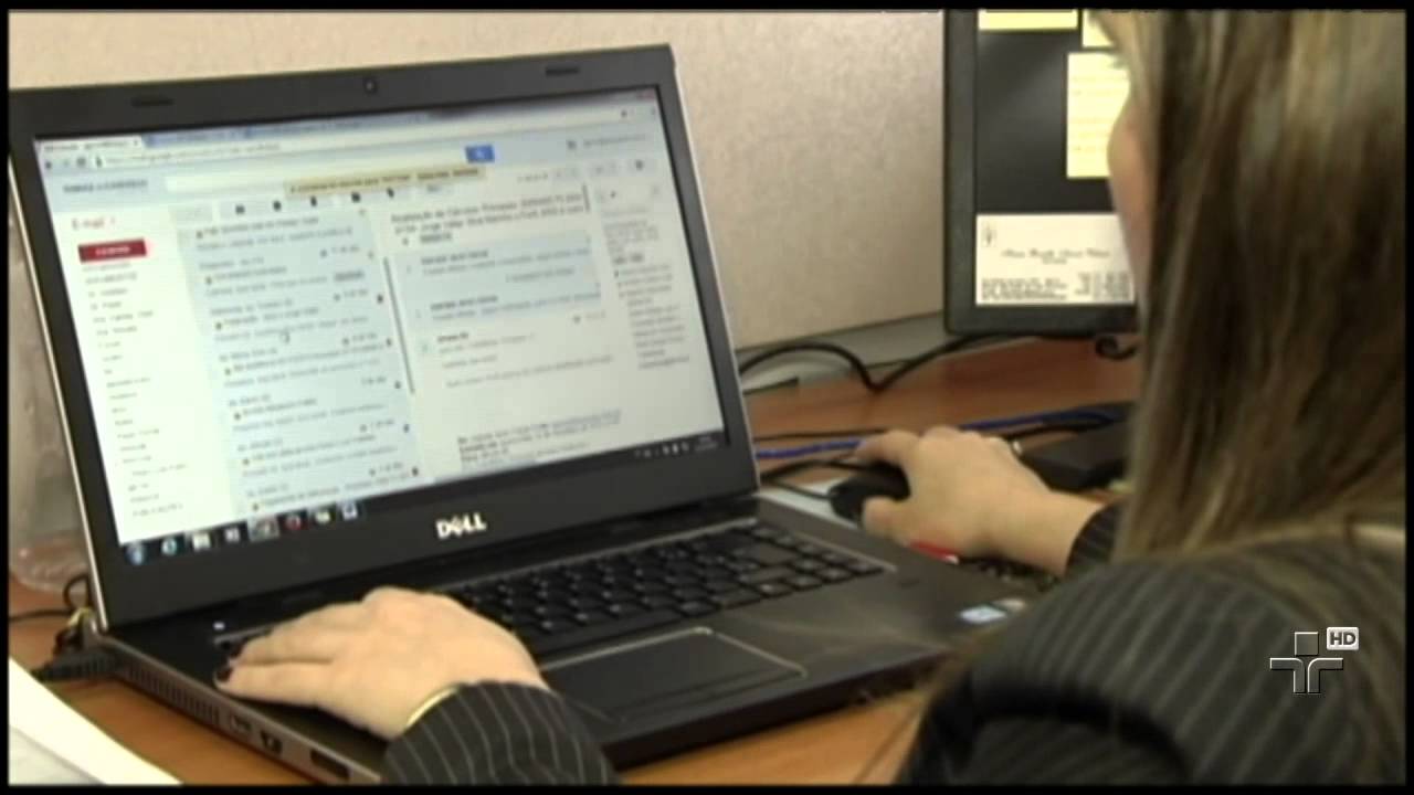 Rede de contatos e conhecimento s&atilde;o boas formas para conseguir um bom emprego