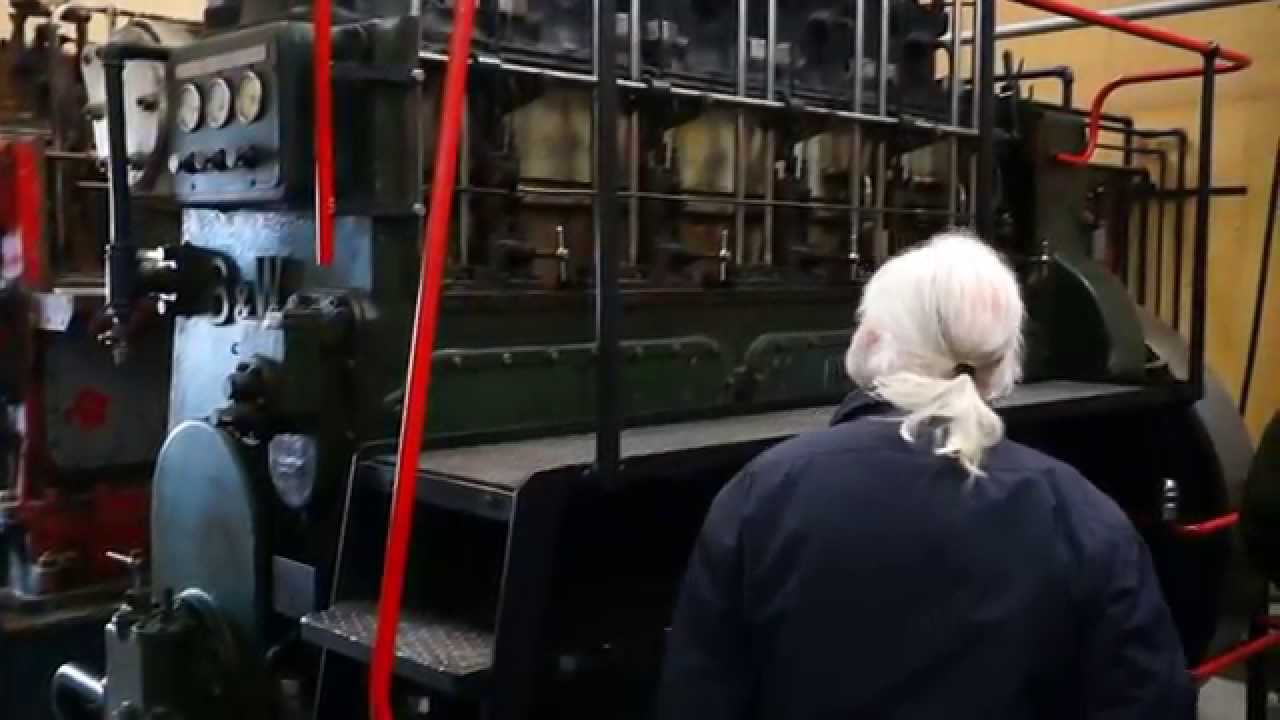 Opstart B&W Holeby diesel, &aring;rg. 1939/ Motorsamlingen Djursland