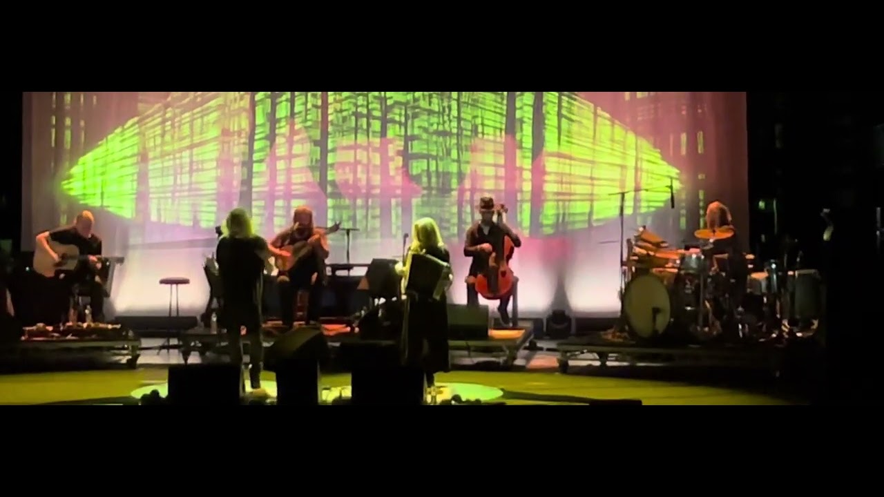 Robert Plant with Suzi Dian & Saving Grace - Ramble on. Live at Tampere-talo 18.5.2025.