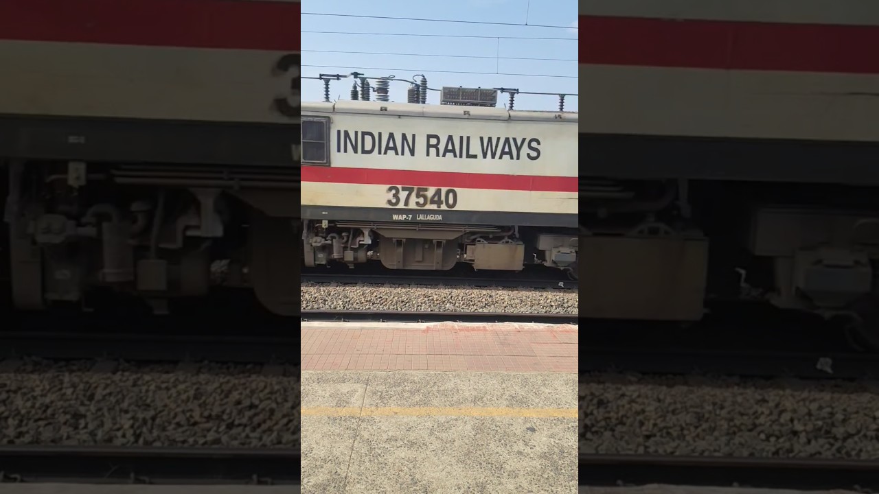 12163 Mumbai LTT Chennai SF Express #shorts #youtubeshorts #trending #youtube #railway #shortvideo