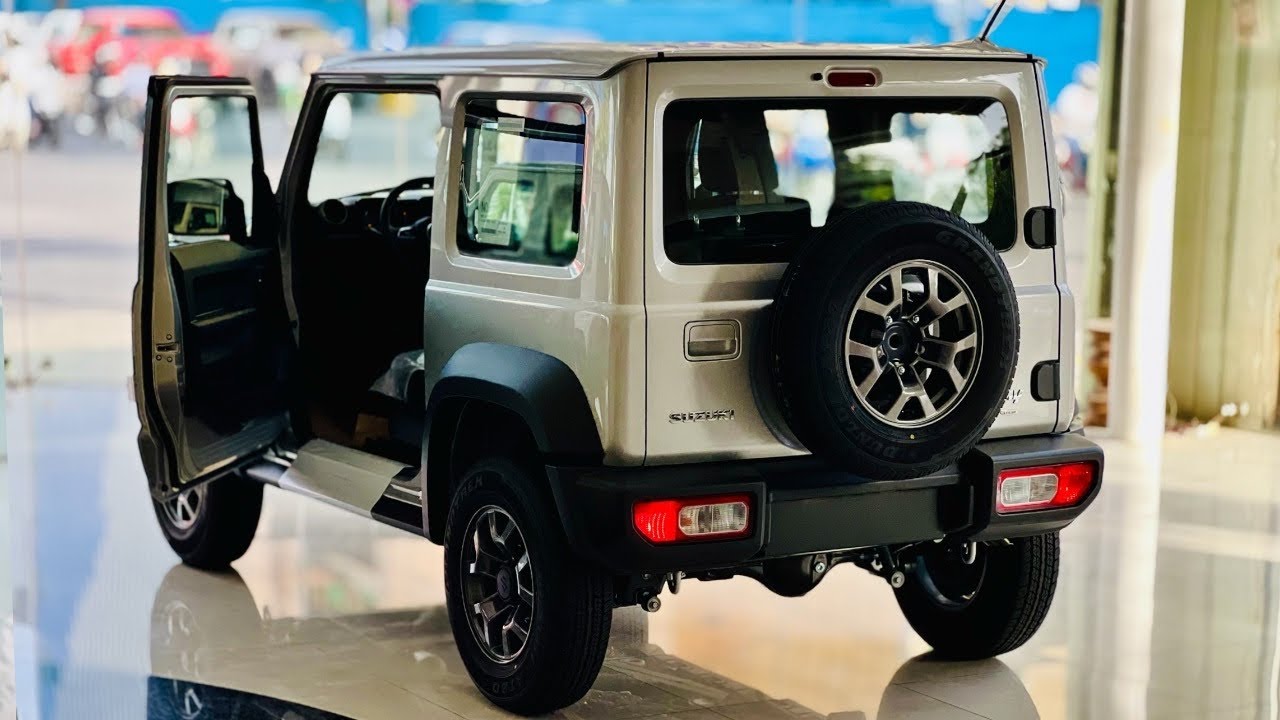 2025 SUZUKI JIMNY 1.5L GLX (3-door) - Silver Metallic Collar l Exterior And Interior