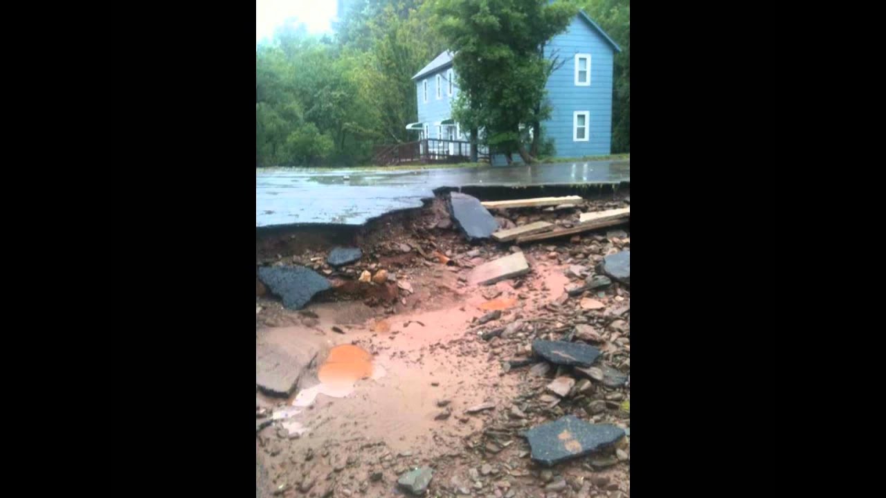 Hurricane Irene Horrible Flood Damage (Upstate New York)