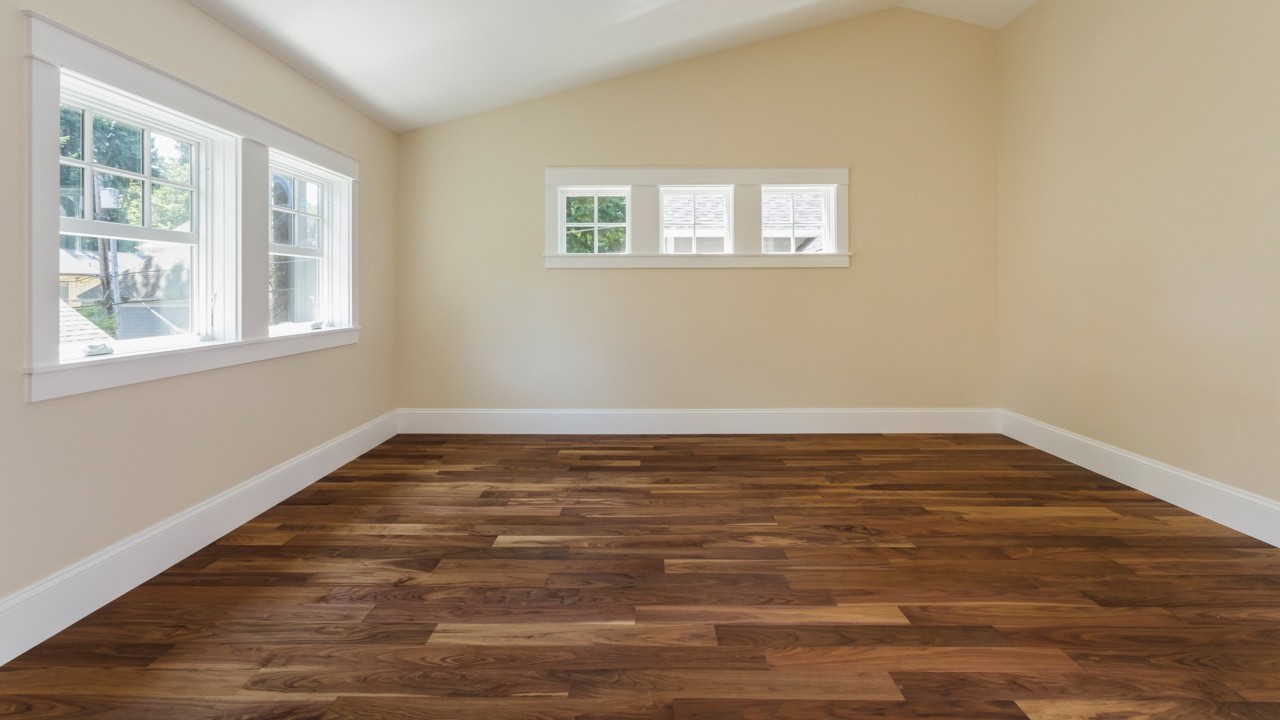 Hardwood Floor Refinishing in Dartmouth, MA