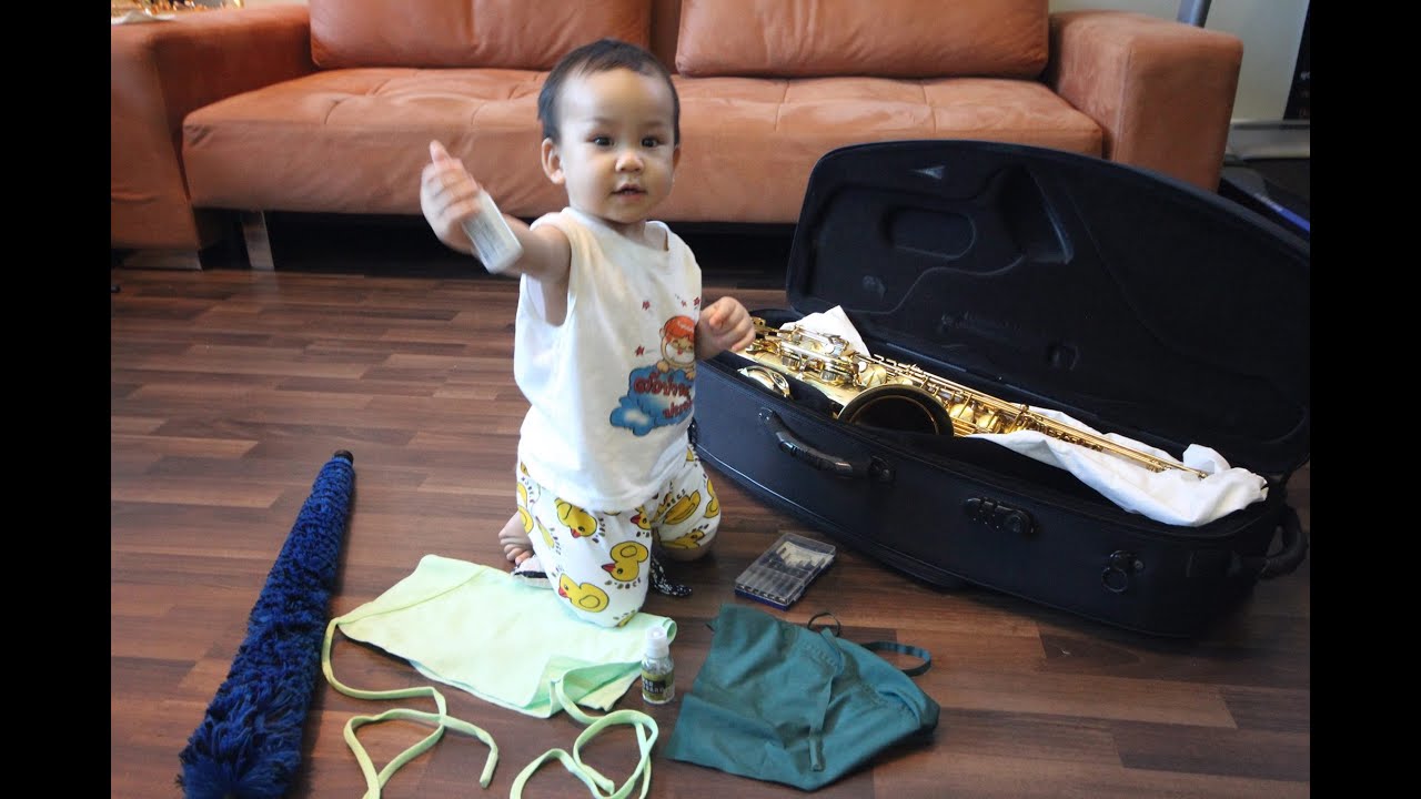 SAXPACKGIRL sharing about Saxophone Ep.9 Cleaning your Sax