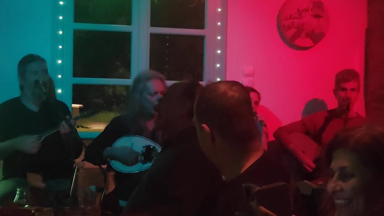 To ξεφάντωμα(Πάμε απόψε για σεργιάνι)/Δημ. Κρανίδας/Γιάν. Νιαρχος/Μαρ Βακάλη Σύνθεση:Βασίλη Τσιτσάνη