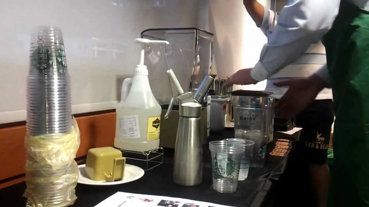 How to make Strawberry Frappuccino from Starbucks