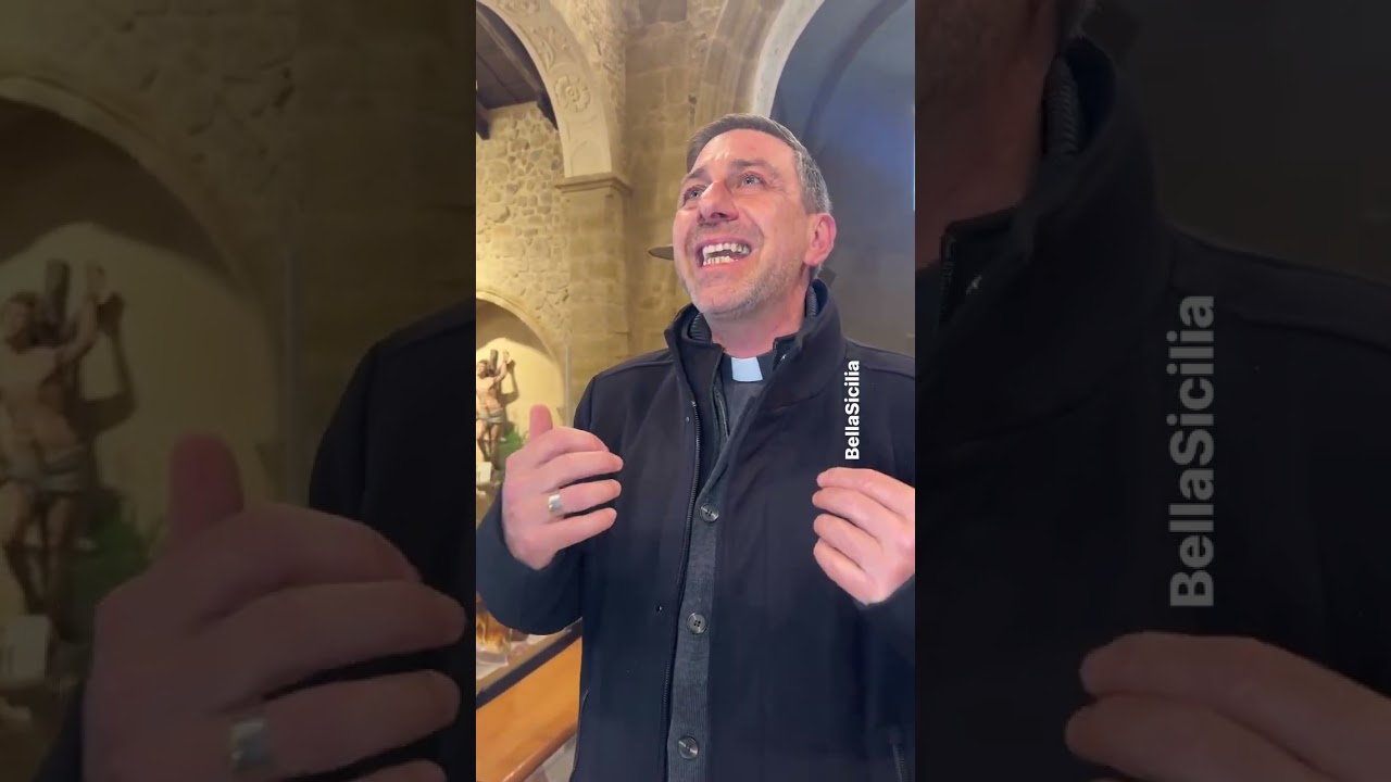 I tesori della Basilica di San Leone e l'attesa della Settimana Santa in questo  borgo siciliano