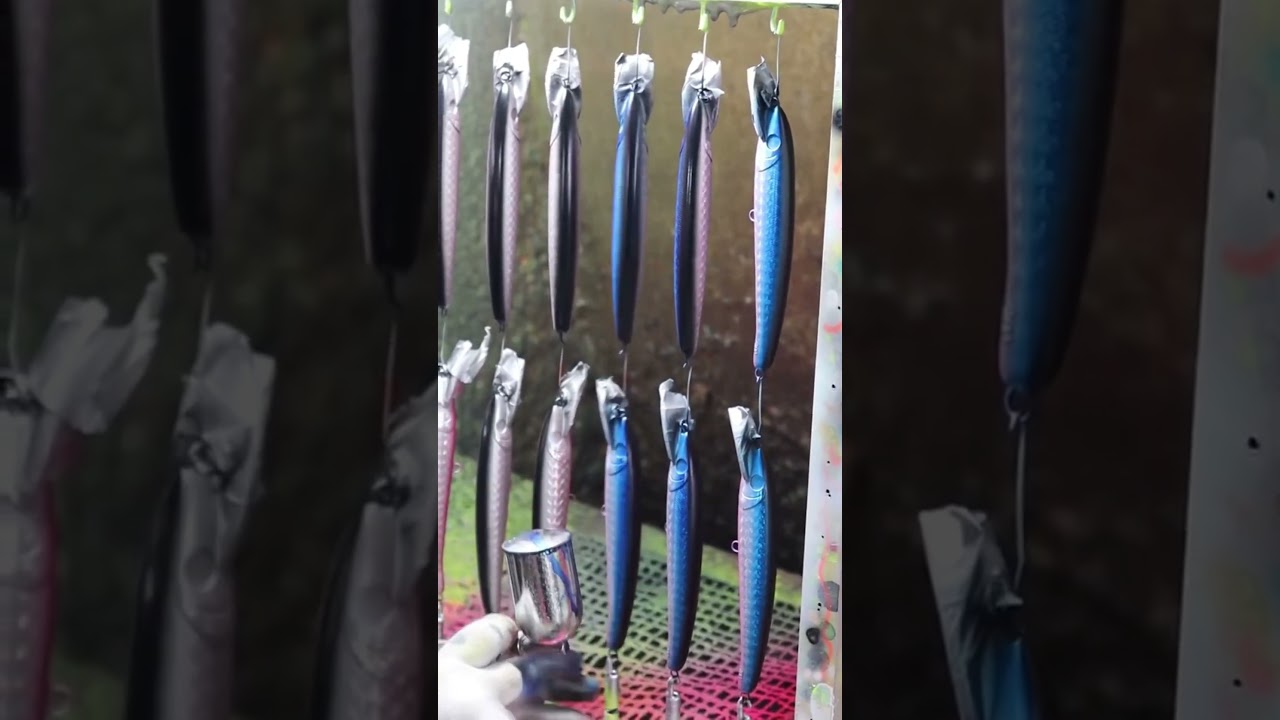 How to paint a fishing lure #lure #handmaking #bassfishinglures #minnow