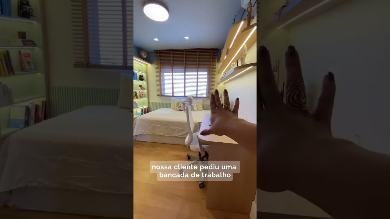 Um home Office que tamb&eacute;m pode ser usado como quarto de h&oacute;spedes. #arquitetura #home #homeoffice