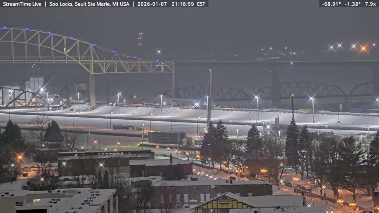 Victory/Maumee passing through the Soo locks, UB for Superior on Jan 7th, 2026