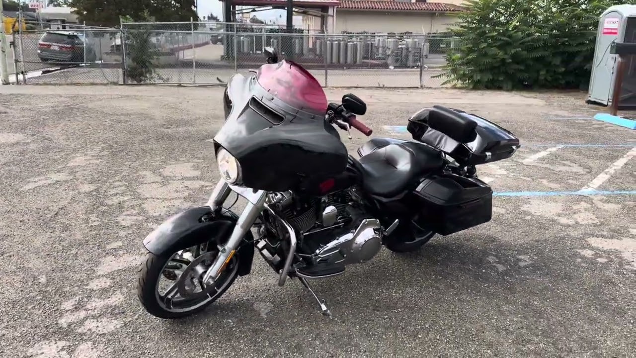 2016 Street Glide black