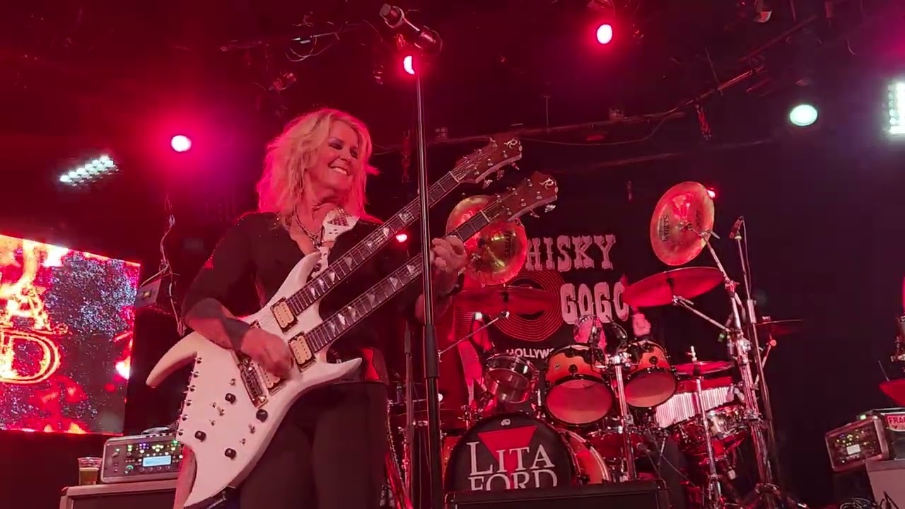 LITA FORD!.CLOSE MY EYES FOREVER/KISS ME DEADLY!.At The Whisky A Go-Go In Hollywood,Ca.!.10-10-25!🎶🤘