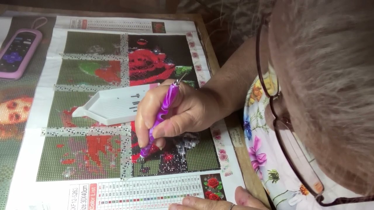Wipnchat on this beautiful red rose diamond painting,thank you Johnna